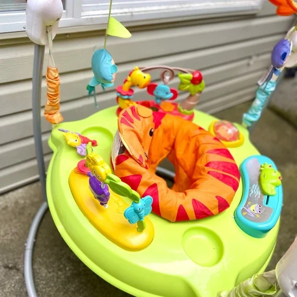 Safari Bounce-a-Round Activity Center - Picture 2 of 2